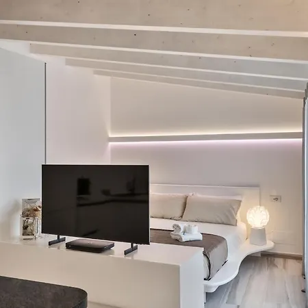 מלון דירות Casa Massima &