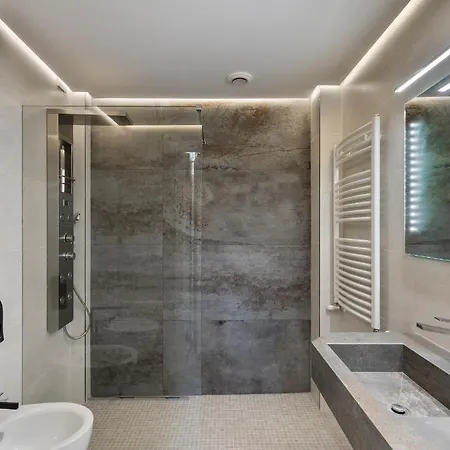 Casa Massima & מלון דירות 4*