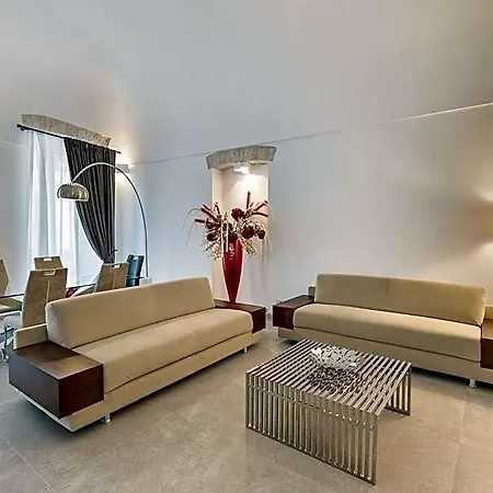 Casa Massima &