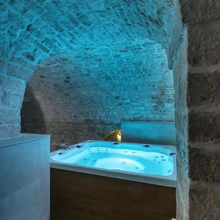 Hotel apartamentowy Casa Massima & 4*